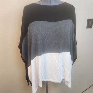 Capote Black Gray White Colorblock Tunic Poncho Top M/L (6460)